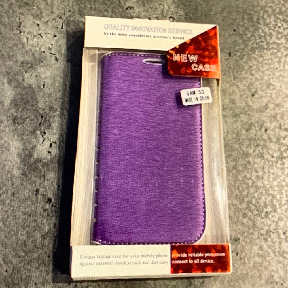 Case-Mate Purple Leather Phone Case